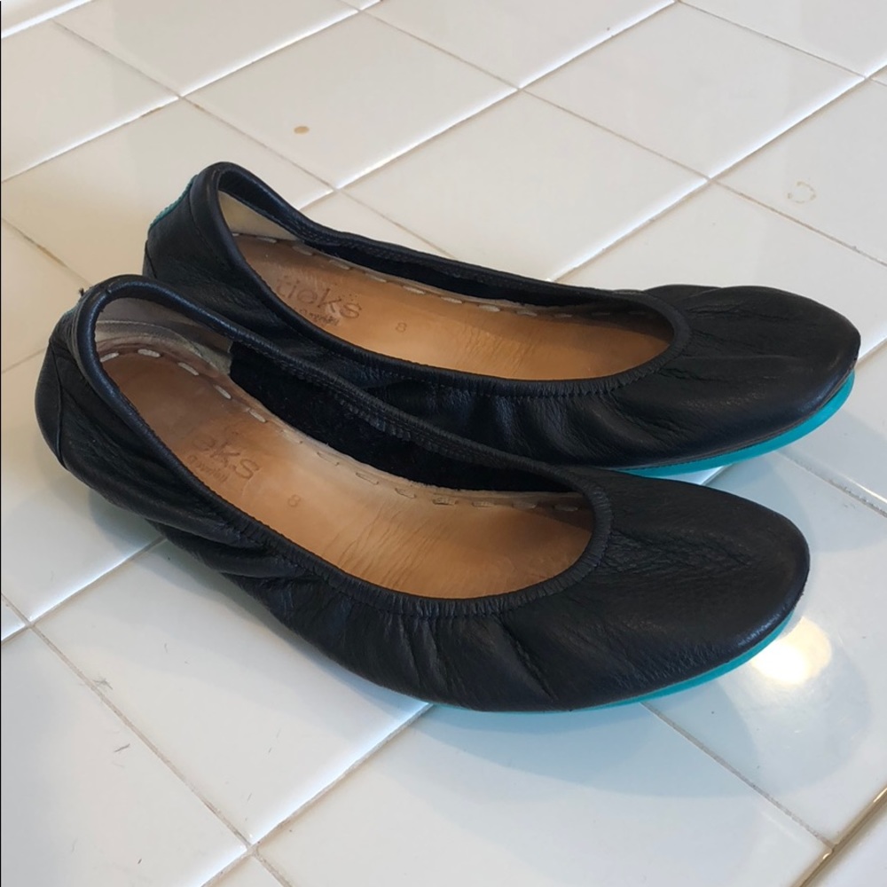 Black Tieks Size 8